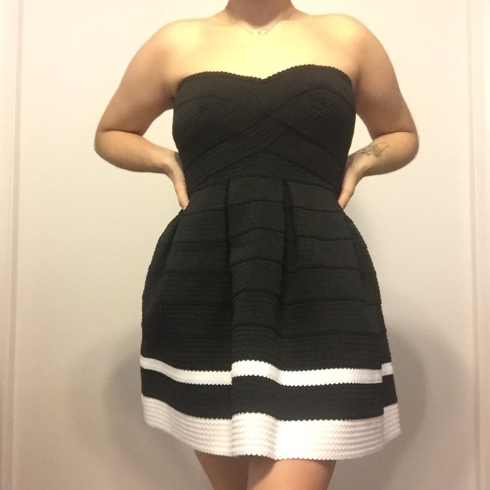 BEAUTIFUL BUBBLE SKIRT PARTY DRESS